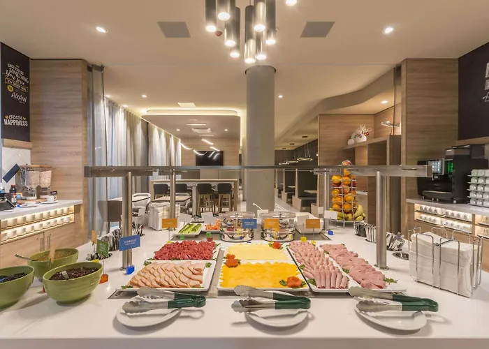 Hampton By Hilton Frankfurt Airport