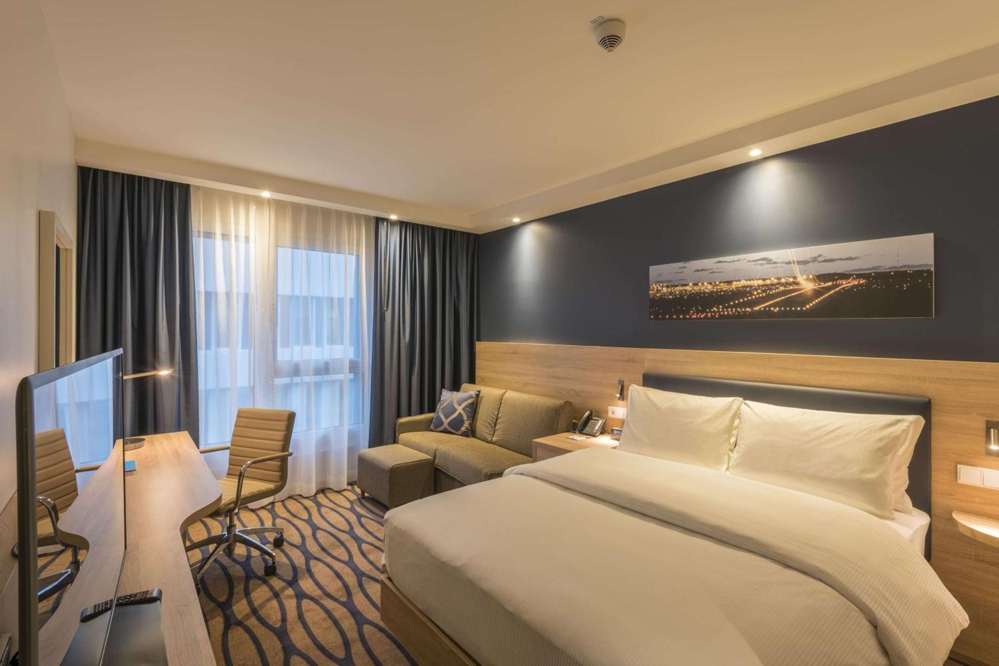Hampton By Hilton Frankfurt Airport Hotel